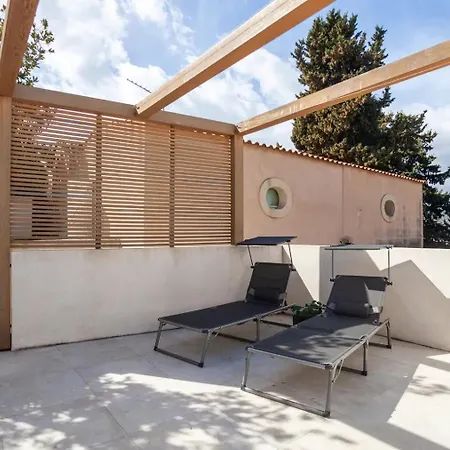 La Petite Lezardiere Cassis Exterior photo